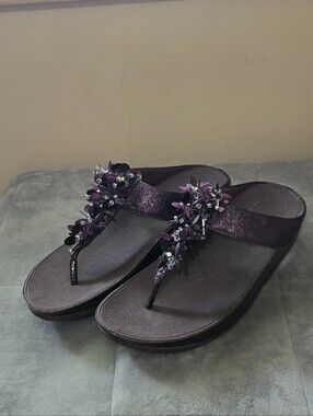 FitFlop Sparkly Beaded Thong Sandals